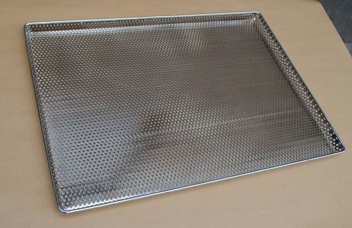Latest company news about 5000 pieces perforated baking trays send to Canada
