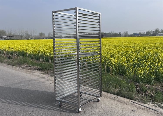 Good price 4 Inch Wheels Stainless Steel Rack Trolley 300 Kg For Drying Room online