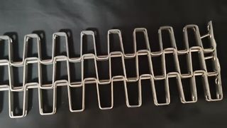 Custom Heat Resistant Continuous Food ss304 Metal 316 stainless steel horseshoe great wall mesh flat